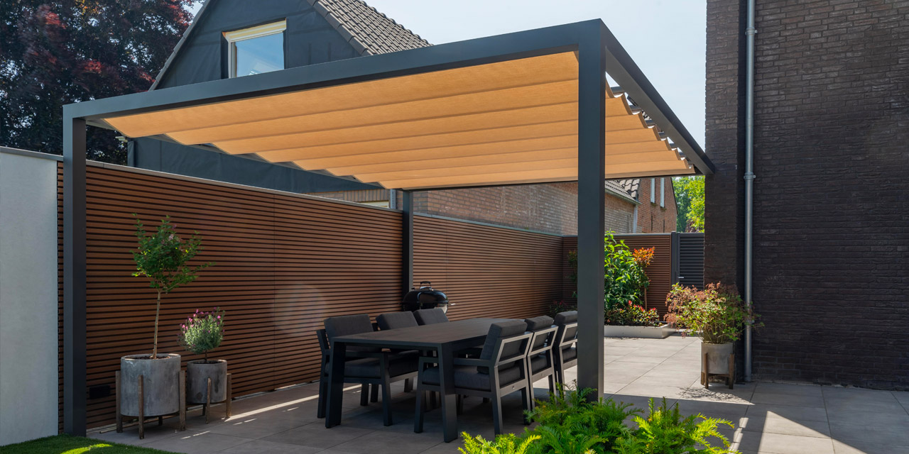 Aluminium pergola