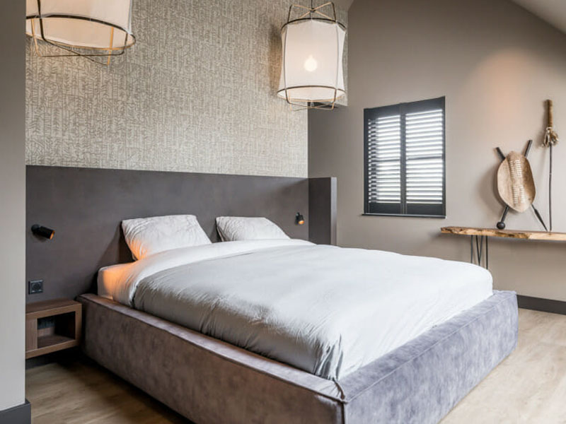 houten-shutters-binnenzonwering-zonnelux_pothuizen-zonwering